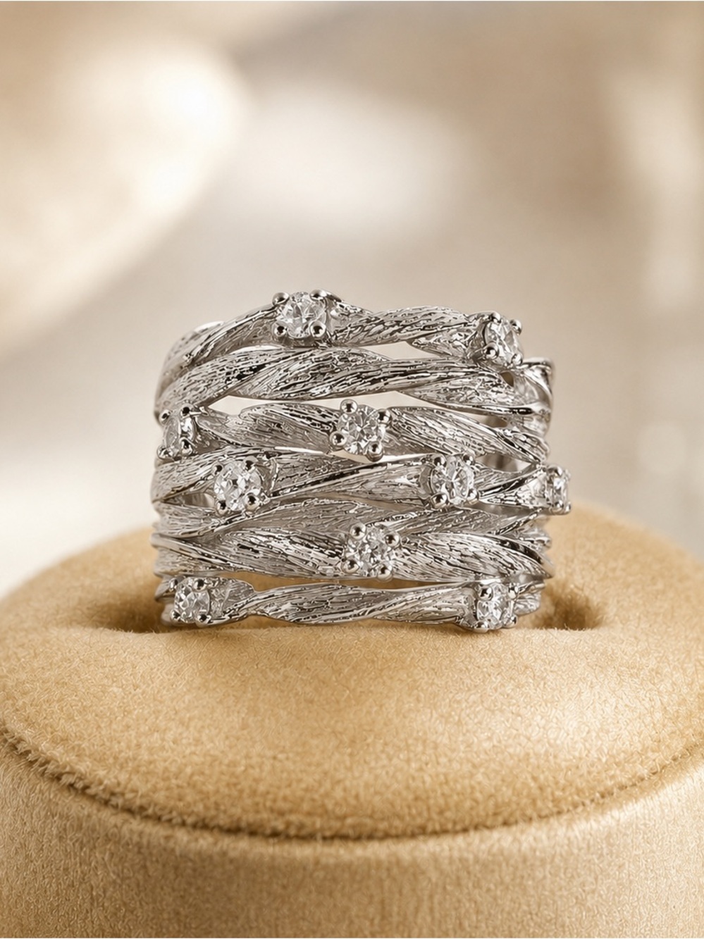 18K Textured Woven Band